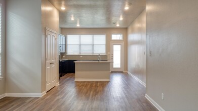 2209 John Ross Ct in Bryan, TX - Building Photo - Building Photo