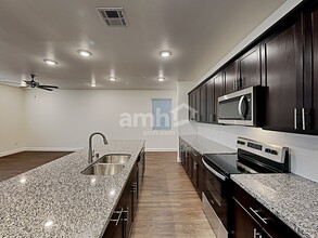 306 Timber Kate Pl in Henderson, NV - Foto de edificio - Building Photo