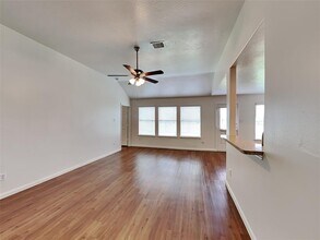 26 Mira Loma Dr in Manvel, TX - Building Photo - Building Photo