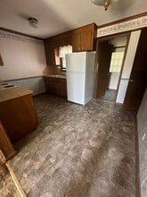 3155 Lakewood Dr in Kinston, NC - Building Photo - Building Photo