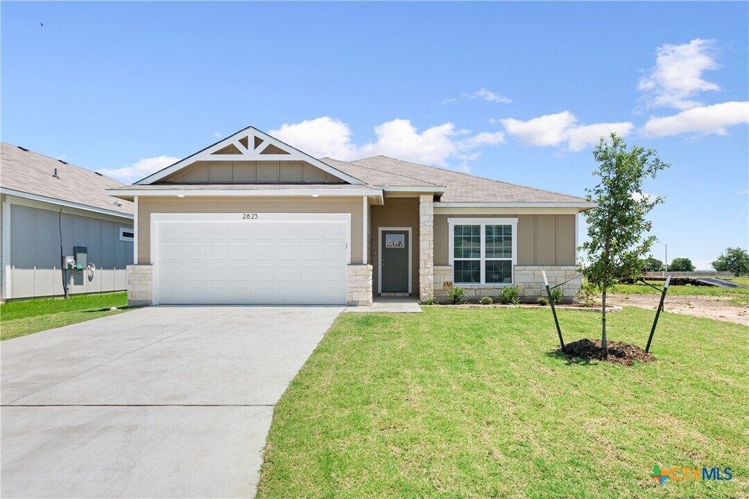 2823 Fox River Dr in Temple, TX - Building Photo