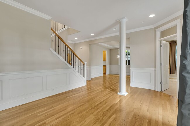 15538 NE 106th Way in Redmond, WA - Building Photo - Building Photo