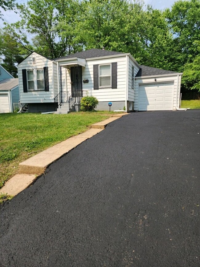 property at 2537 Tyrell Dr