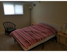 975 Massachusetts Ave in Arlington, MA - Building Photo - Building Photo