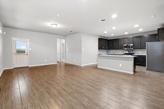 236 El Dorado Rd in Jarrell, TX - Building Photo - Building Photo