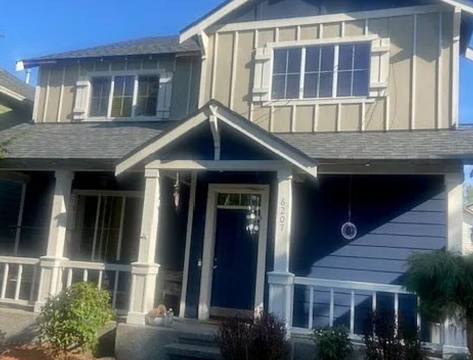 6207 Park St E in Fife, WA - Building Photo