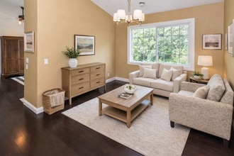 1102 Bergmann Dr in Stillwater, MN - Building Photo - Building Photo