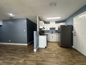 4274 Tatum St in Orlando, FL - Building Photo - Building Photo