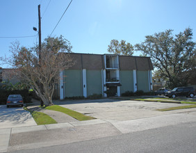 London Towne in Metairie, LA - Building Photo - Building Photo