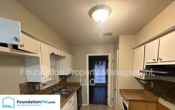 5399 Meadowick Ave in Memphis, TN - Building Photo - Building Photo