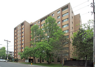 University West in Seattle, WA - Building Photo - Building Photo