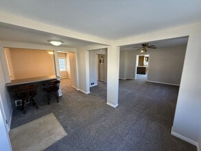 1435 Viola Ave in Fort Wayne, IN - Building Photo - Building Photo