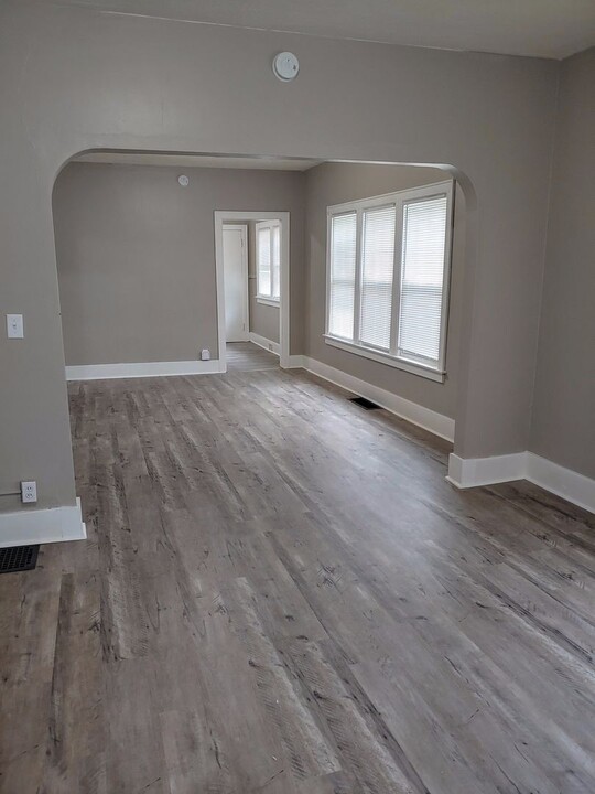32 Strohm St in Rochester, NY - Building Photo