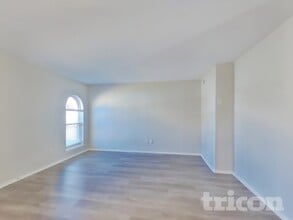 5612 Cherilee Ln in Haltom City, TX - Building Photo - Building Photo