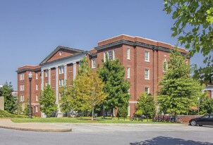 Sutherland House in Nashville, TN - Building Photo