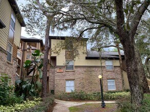 482 N Pin Oak Pl in Longwood, FL - Building Photo - Building Photo