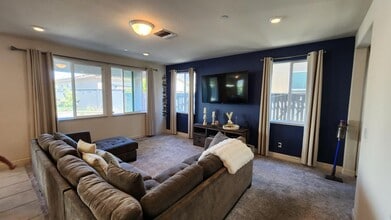 1280 Palermo Dr in Salinas, CA - Building Photo - Building Photo