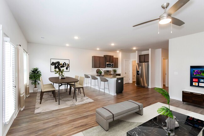 516 The Heights Ln in Calera, AL - Building Photo - Building Photo