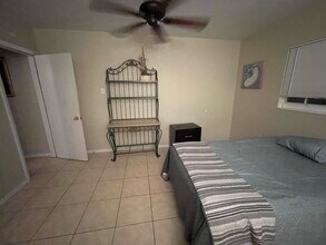 198 SW 15th St in Boca Raton, FL - Building Photo - Building Photo