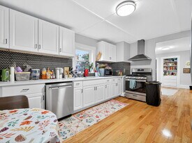 114 Woodstock St in Somerville, MA - Building Photo