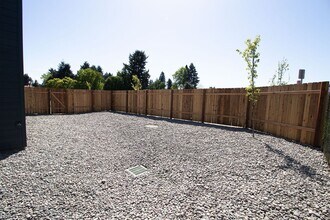 6302 NE 49th St in Vancouver, WA - Building Photo - Building Photo