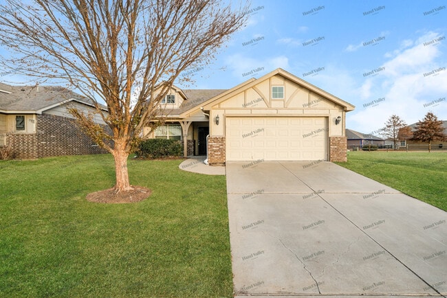 property at 11059 N 148th E Ave