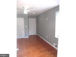 337 Christian St in Philadelphia, PA - Building Photo - Building Photo