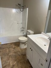 133 Valley View Dr in Bardstown, KY - Building Photo - Building Photo