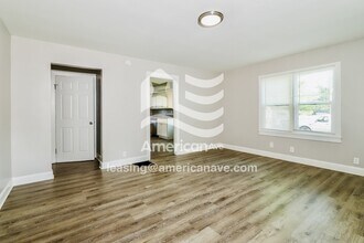 1004 Korb Ave in New Albany, IN - Building Photo - Building Photo