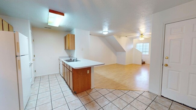 294 E Cobblecreek Dr in Cedar City, UT - Building Photo - Building Photo