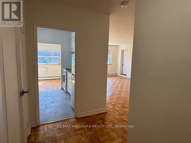 159 Stephen Dr in Toronto, ON - Building Photo - Building Photo