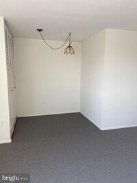 1 E University Pkwy photo'