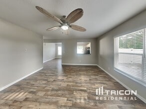 10812 Shasta Ct in Riverview, FL - Building Photo - Building Photo