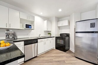 Chamber Lofts in Denver, CO - Foto de edificio - Building Photo