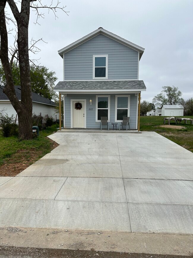 601 E Pinion St in Rogers, AR - Building Photo - Building Photo
