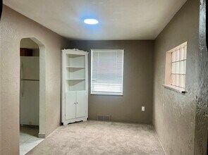 650 Dunster St in Pittsburgh, PA - Building Photo - Building Photo