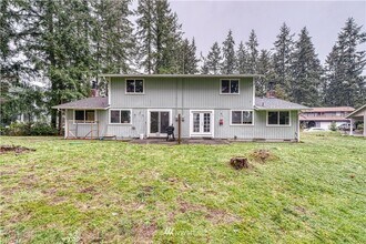 3216 SE Goldmaur Ct in Port Orchard, WA - Building Photo - Building Photo