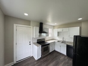 736-738-738 Seymour Ave in Columbus, OH - Building Photo - Building Photo
