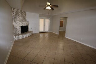 6223 Autumn Forest Dr in Houston, TX - Building Photo