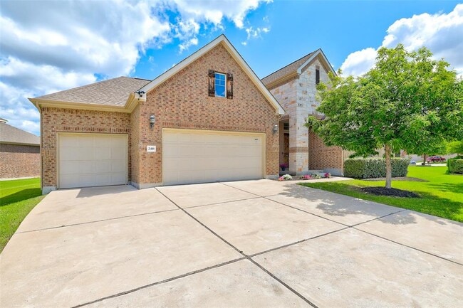 property at 2416 Millbrook Loop
