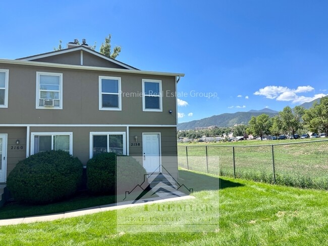 property at 2158 Baltimore Cir