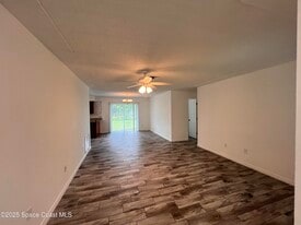 5381 Frederick Ave in Melbourne, FL - Building Photo