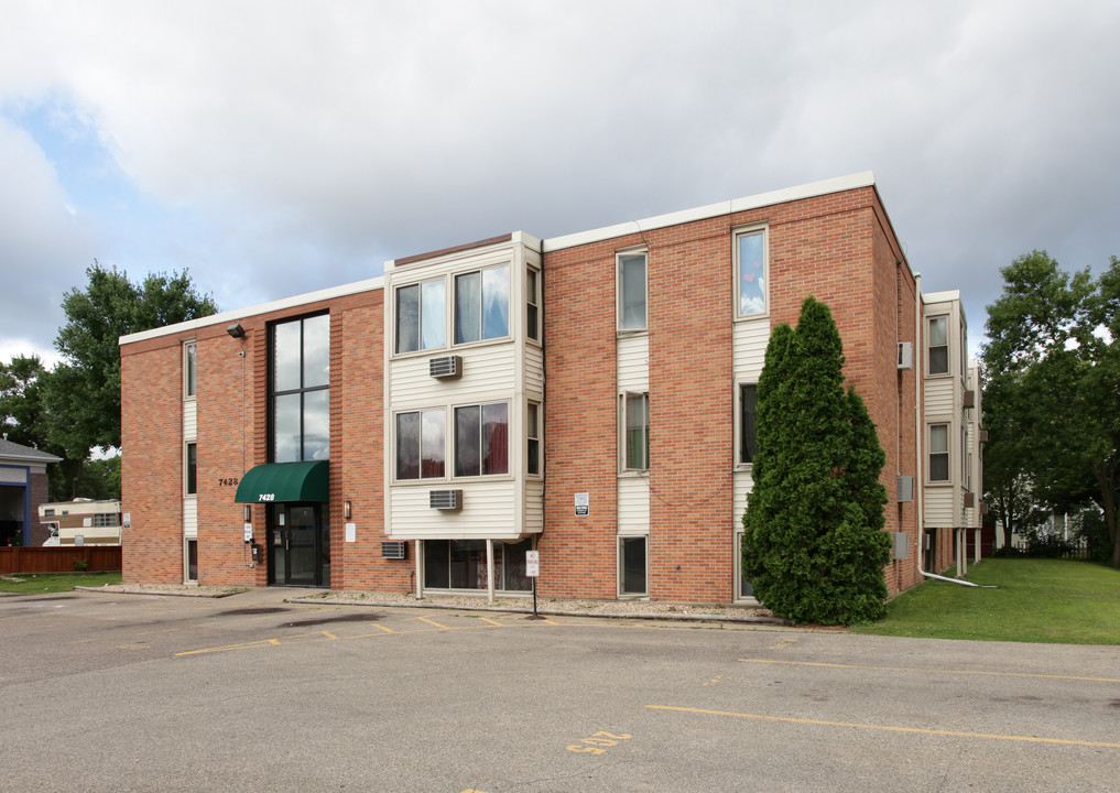 JAMAR WEST in Richfield, MN - Foto de edificio