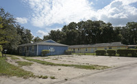 4117-4125 Lorenzo Ct in Jacksonville, FL - Building Photo - Building Photo