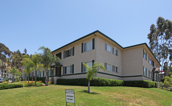 College Terrace Apartments in San Diego, CA - Building Photo - Building Photo