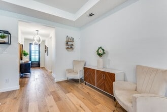 2830 S Marsalis Ave in Dallas, TX - Building Photo - Building Photo