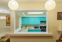 357 N Post Oak Ln photo'