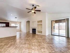 4040 S Summer Ct in Gilbert, AZ - Foto de edificio - Building Photo
