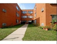 8050 Niles Ave in Skokie, IL - Building Photo - Building Photo