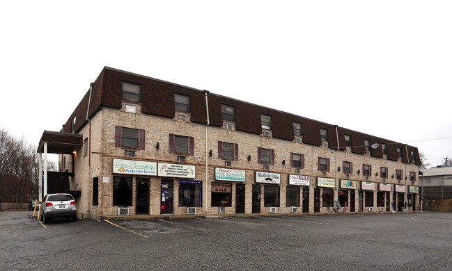 Gem Plaza